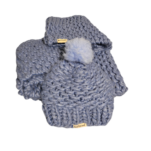 Three Bird Nest Blue Infinity Large Knit Scarf/Shall with Matching Beanie Hat - Picture 1 of 6